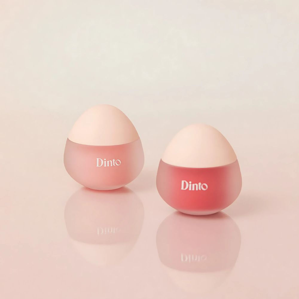Choose from 5 lovely shades that offer both care and a hint of color, and enjoy luxuriously nourished lips with the Dinto Chubby Mocchi Jelly Paw Paw Lip Mask!