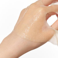 Crema de ojos de retinol de zanahoria negra Goodal + Marca de levantamiento de mantenimiento.