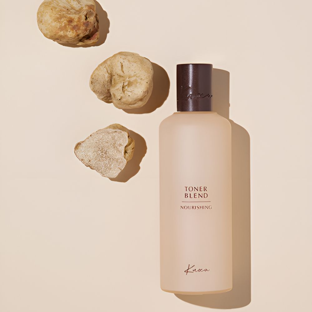 Enriched with skin-loving ingredients, this toner helps to replenish moisture, soothe dryness, and enhance skin texture, leaving it soft and refreshed.