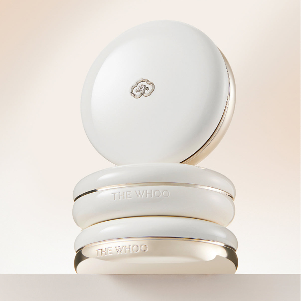 THE WHOO Royal Complexion Glow Cushion 2 Colors