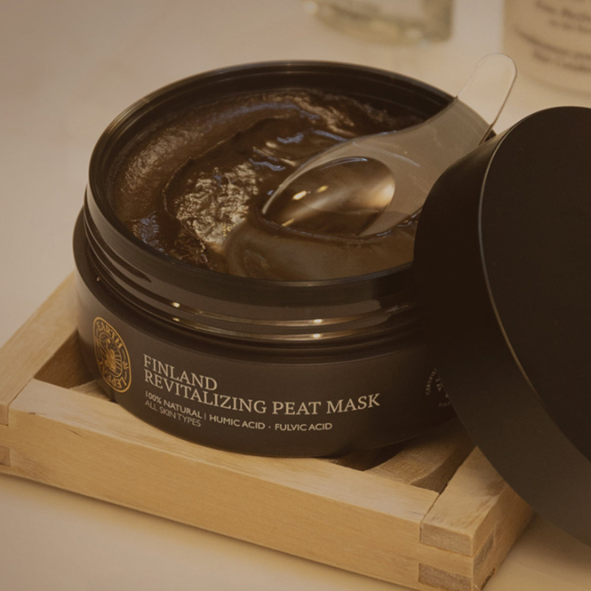 Earth Lepeat Finland Revitalizing Peat Mask
