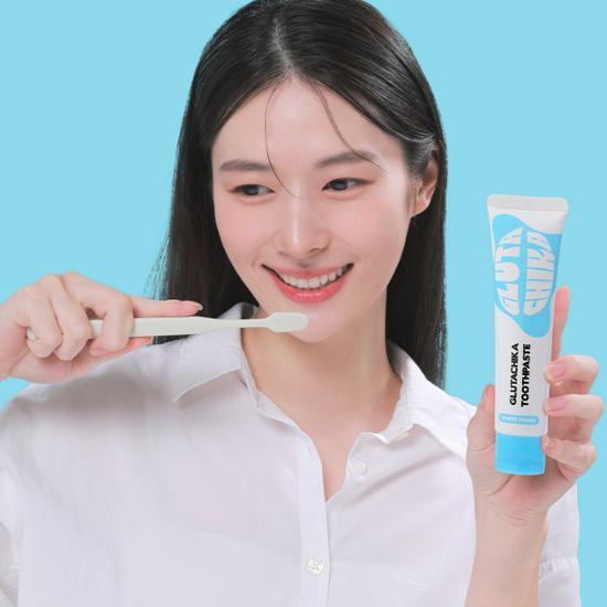 Glutachika Breator de aliento blanco Pasta de dientes 70G