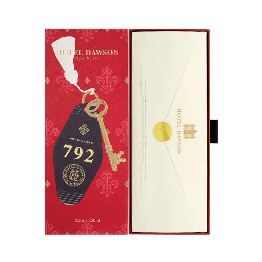 HOTEL DAWSON Room No. 792 Diffuser (250ml) - Green Citrus Scent (Main Diffuser + Fur Coaster + 5 Reed Sticks Set)