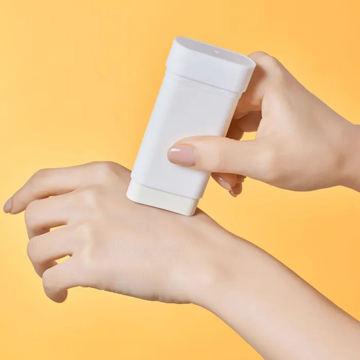 ILLIYOON Daily Mineral Sun Stick SPF50+ PA++++ 20g