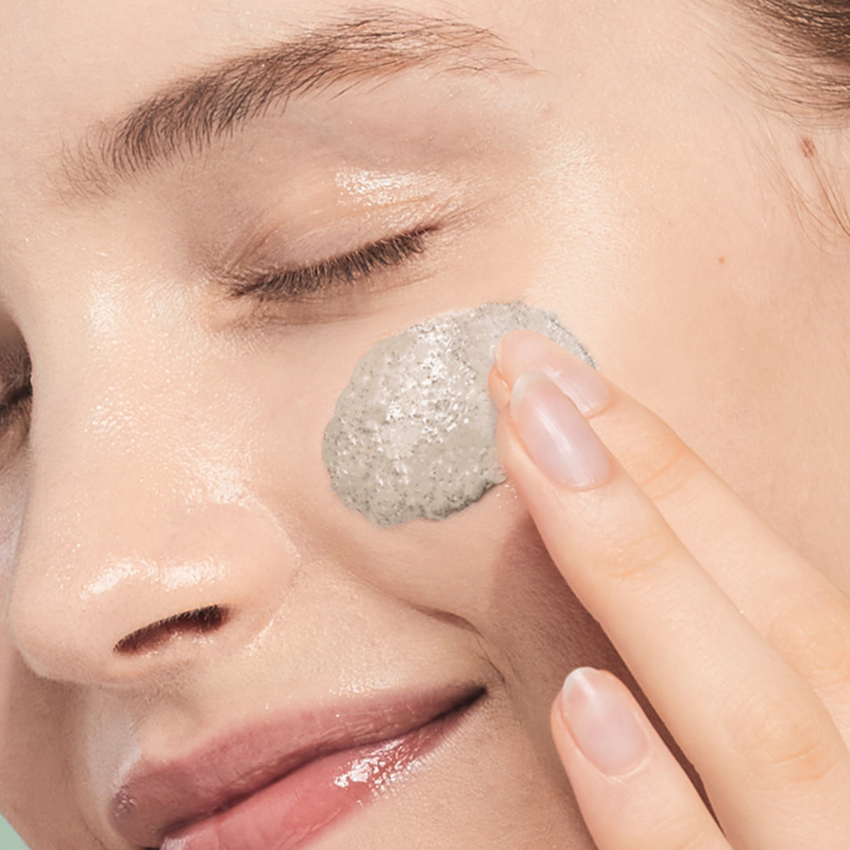 Isntree Mugwort Calming Clear Nose set (Clay mask + Nose pack)