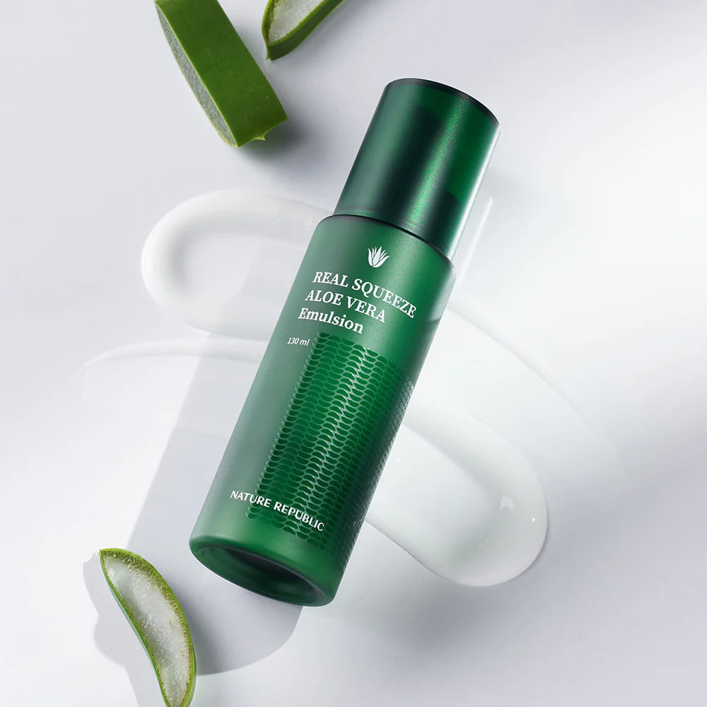 NATURE REPUBLIC Real Squeeze Aloe Vera Toner + Emulsion (150ml + 130ml)