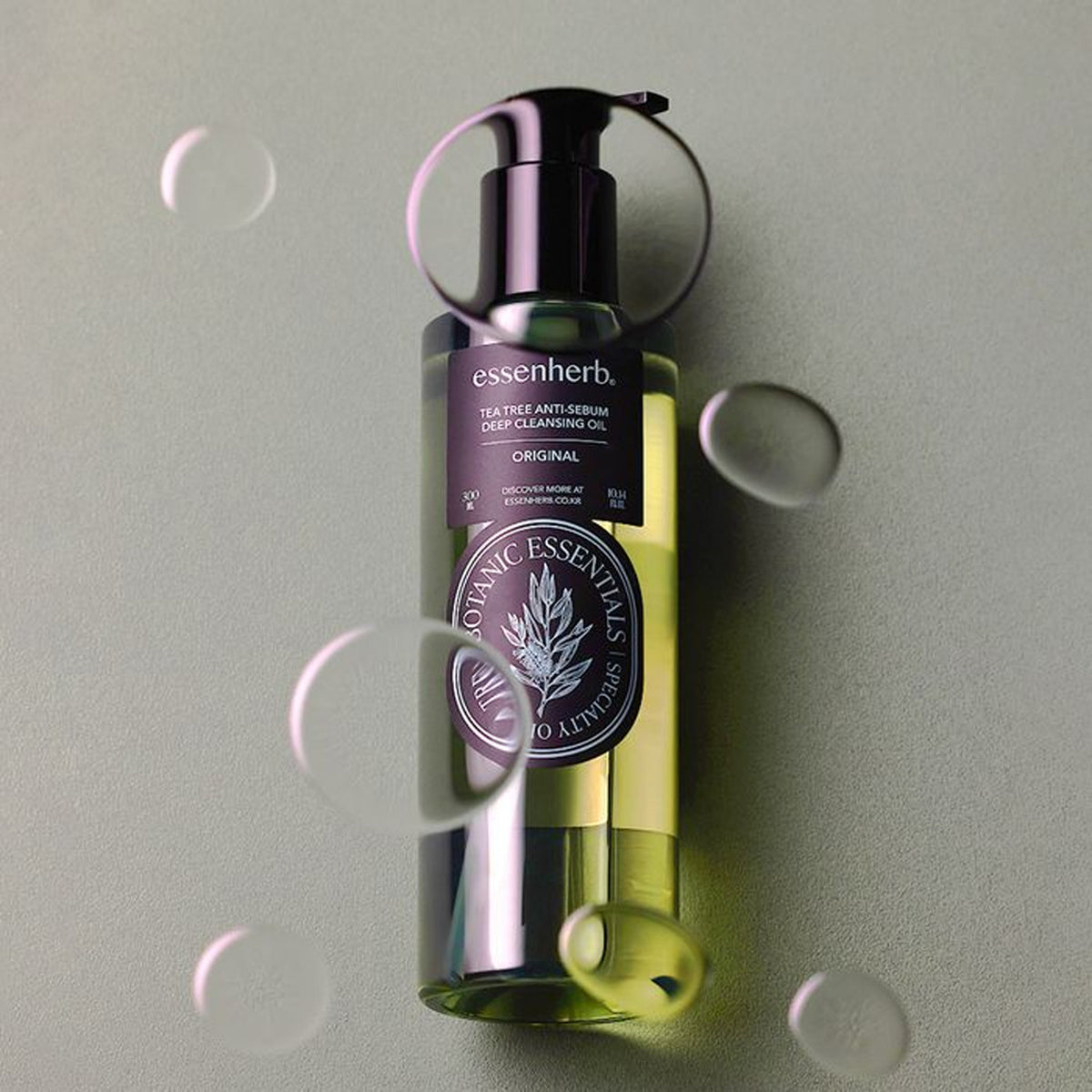 essenherb Tea Tree Anti-Sebum Deep Cleansing Oil 300ml