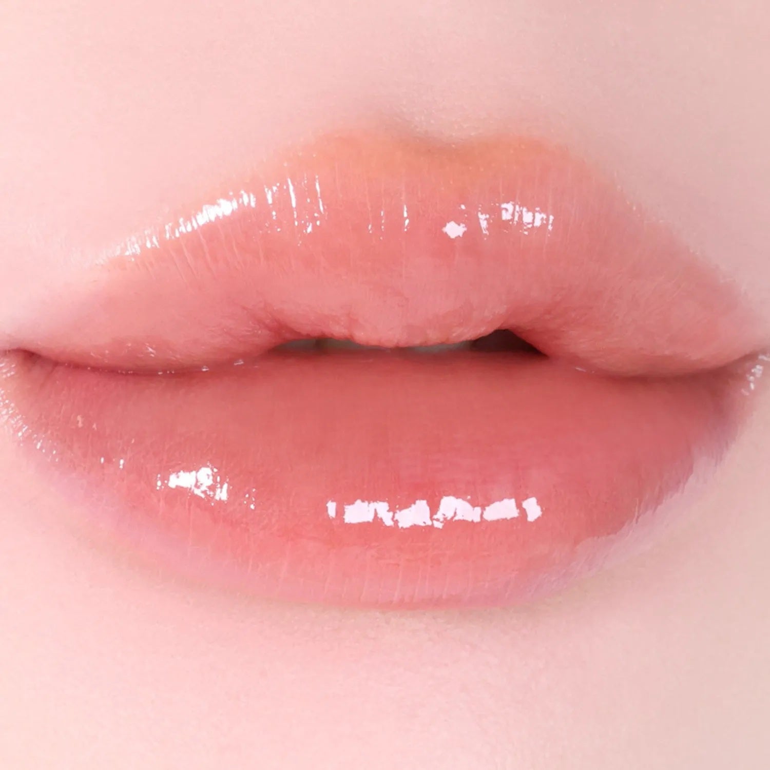 R028 Vanilla Rose